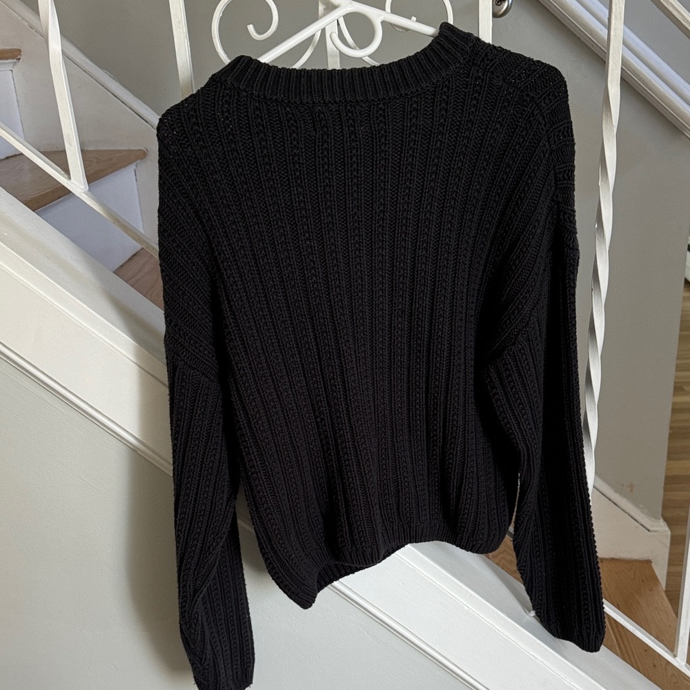Universal Thread Black Ribbed Crew Neck Sweater - image 3